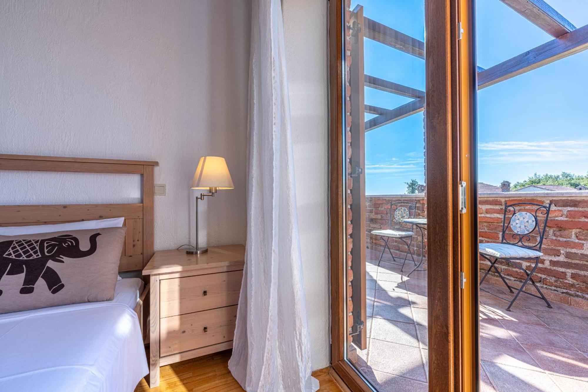Villa Paradis 6 Juršići Exteriör bild